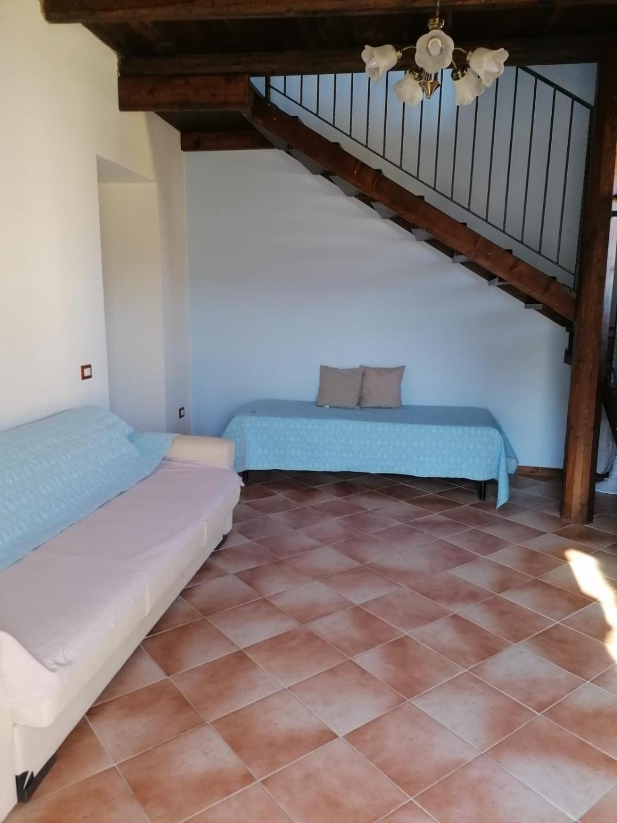 Baradili Domus De Jara - Casa Montis 아파트 객실 사진